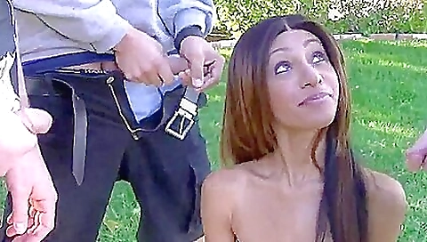 Outdoors blowbang Outdoors blowbang