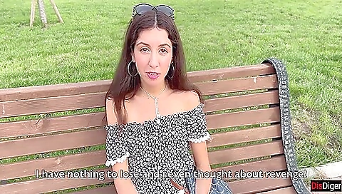 She loves to suck and fuck